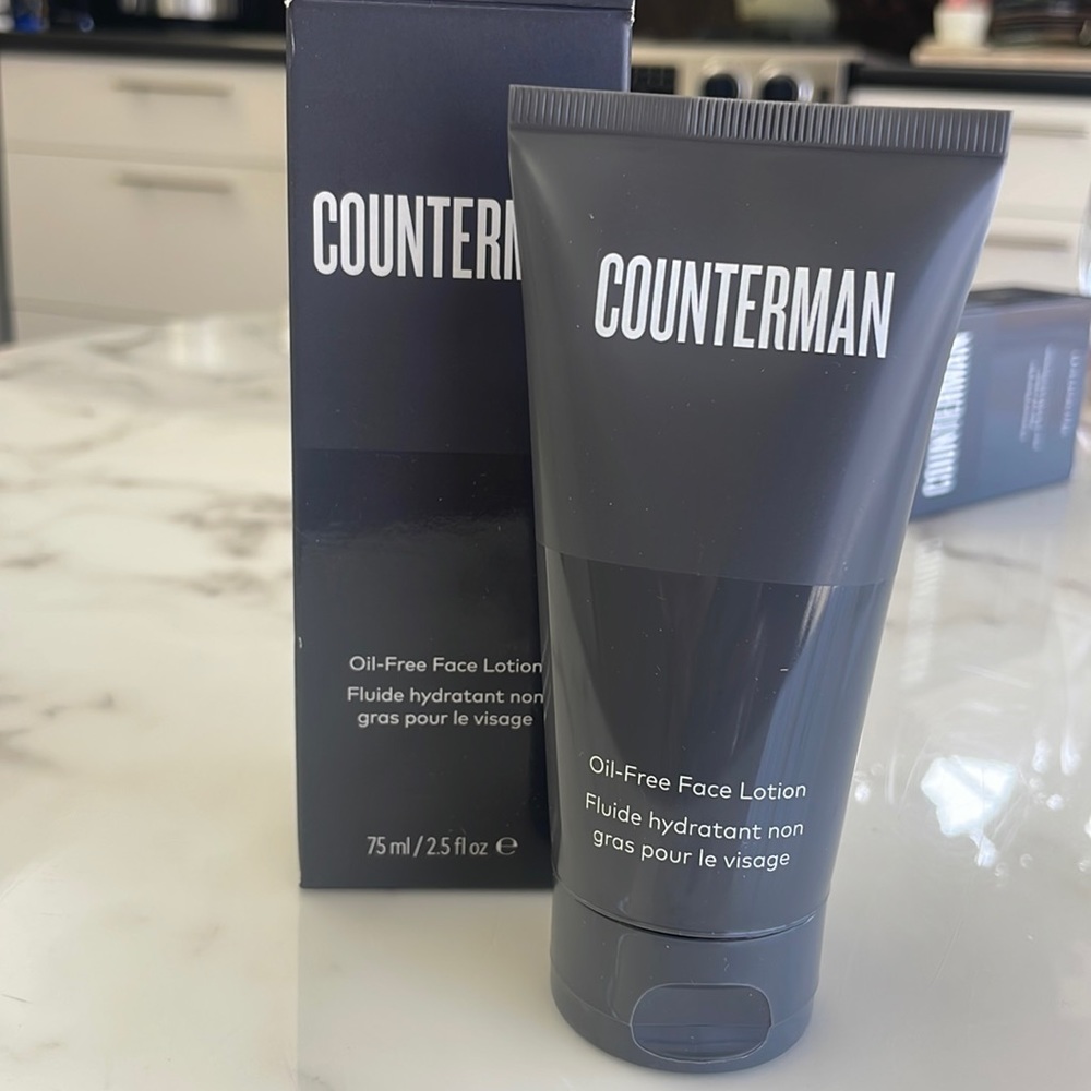 Beautycounter counterman oil free face lotion NWB